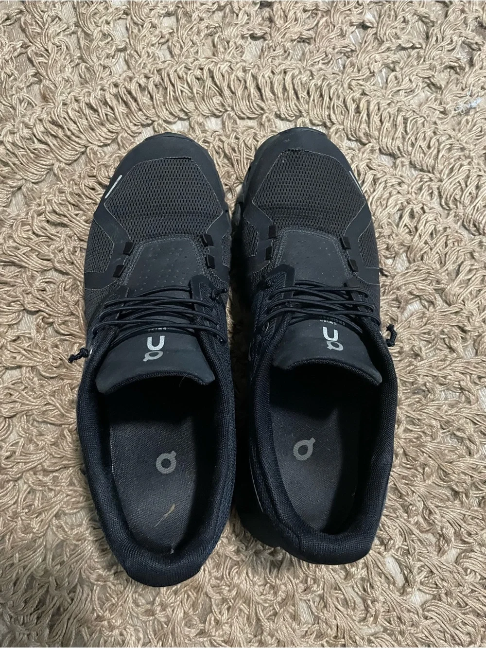 On Running Women’s Cloud 5 Sneakers
